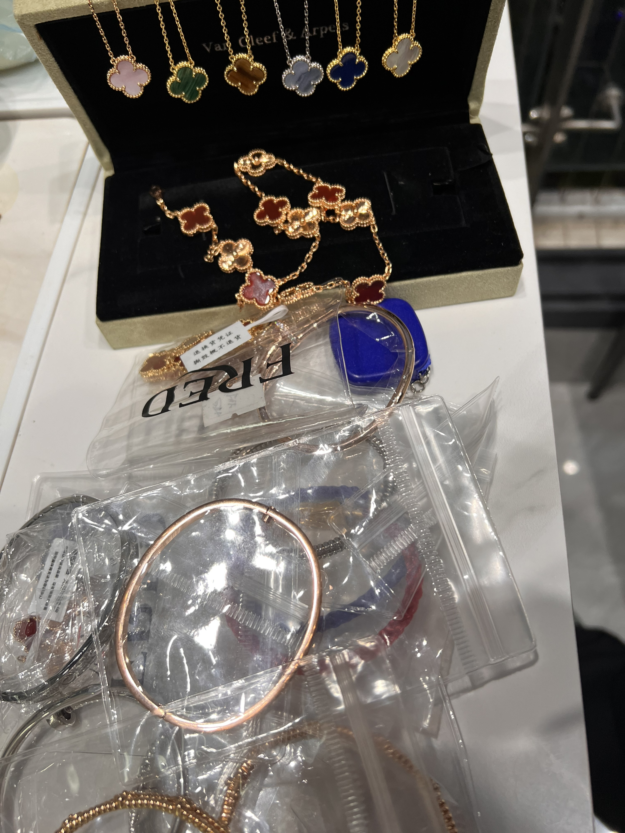 我要的是梵克雅宝，不是你叫我宝💍