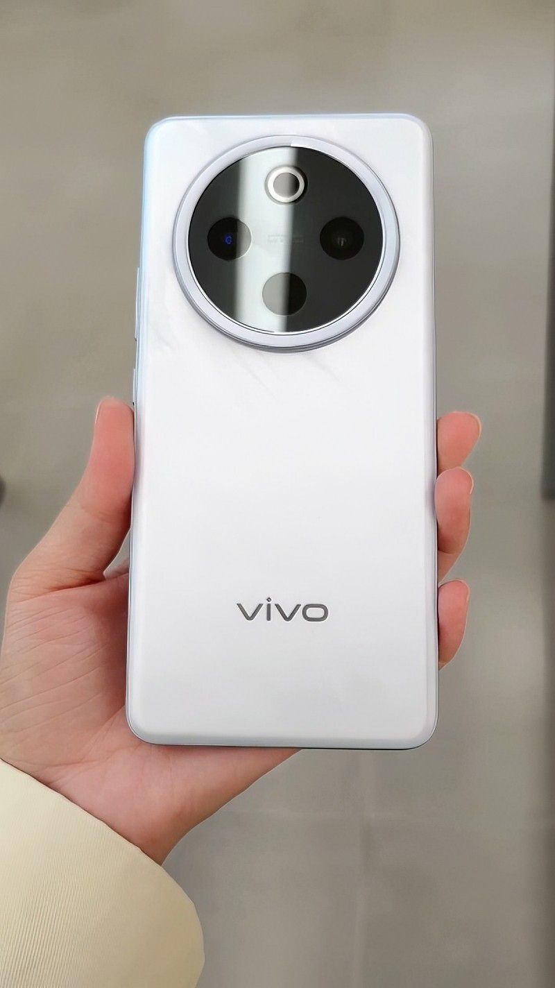 这真的是千元机？vivo Y300 Pro + 杀疯了！