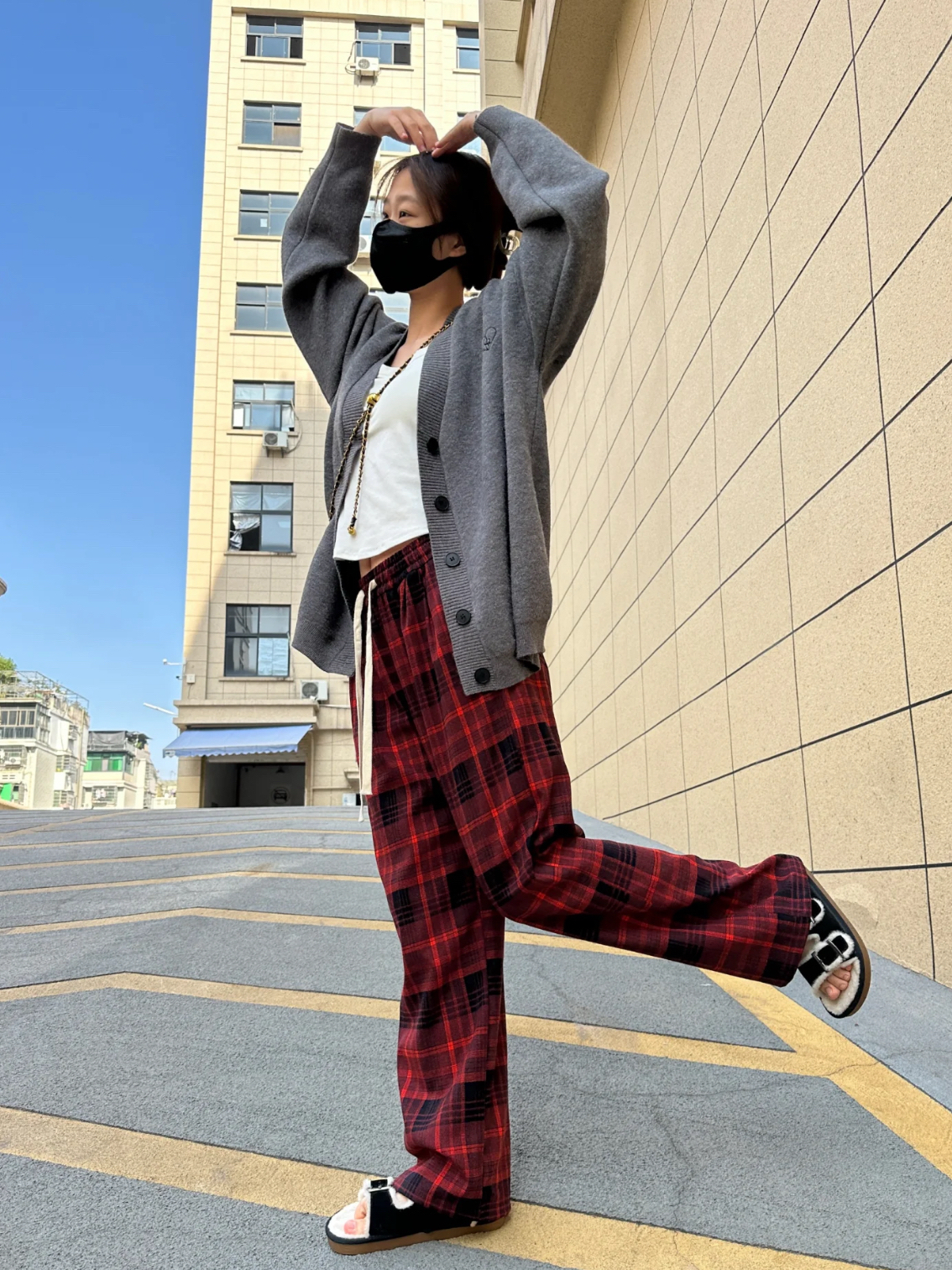 👖格子控必抢！复古回潮
