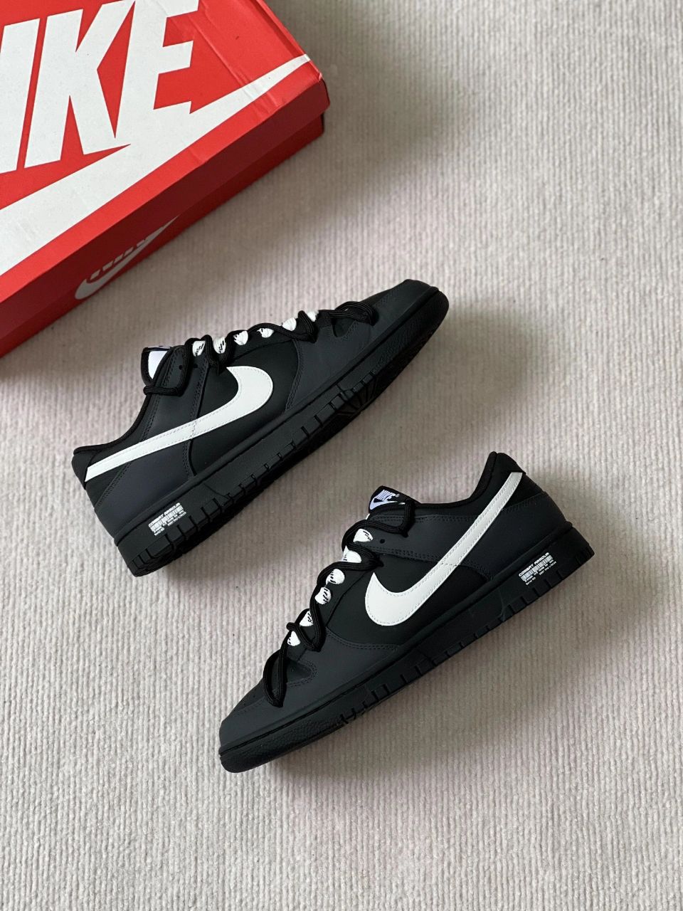 简约低奢毒液元素|低帮DUNK板鞋这款Nike dunk熊猫低帮板鞋还不错噢