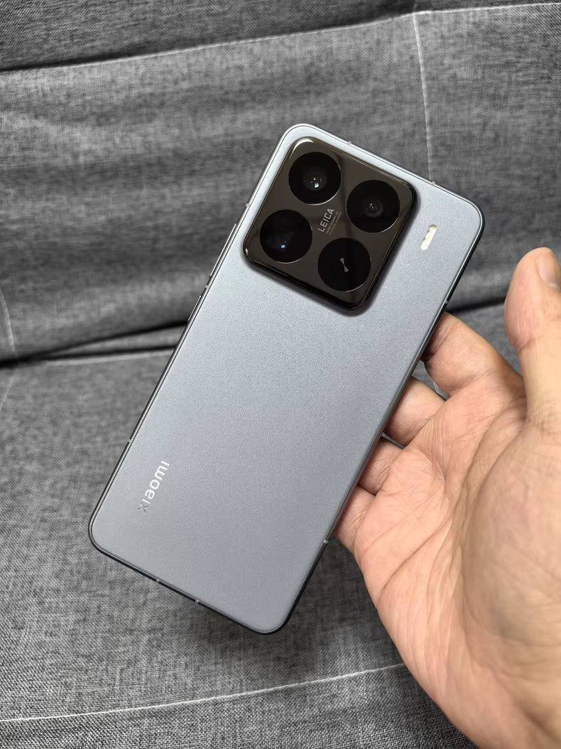 小米高端机“大跳水”，从6499元跌至5169元，16GB+1TB+6100mAh