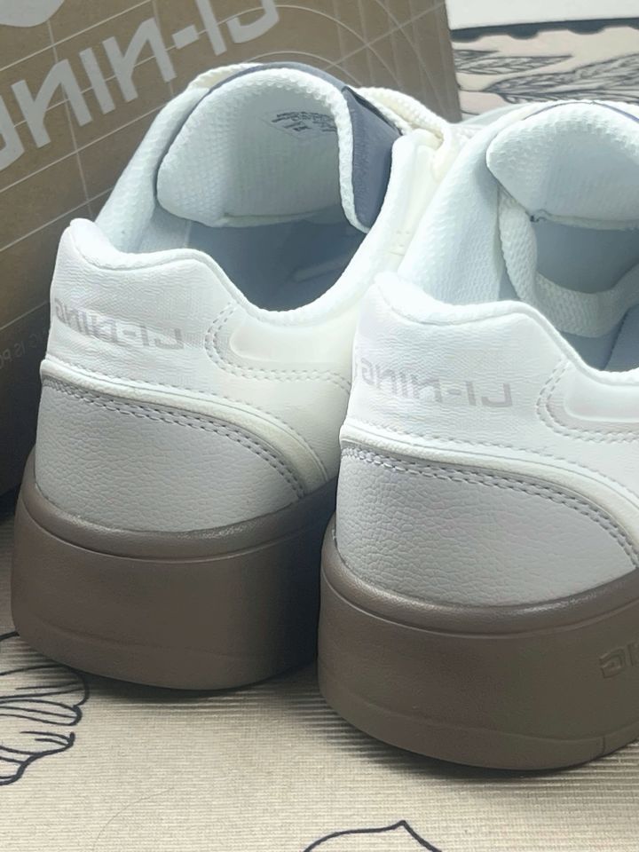 谁说便宜没好货!这双李宁小白鞋太香啦