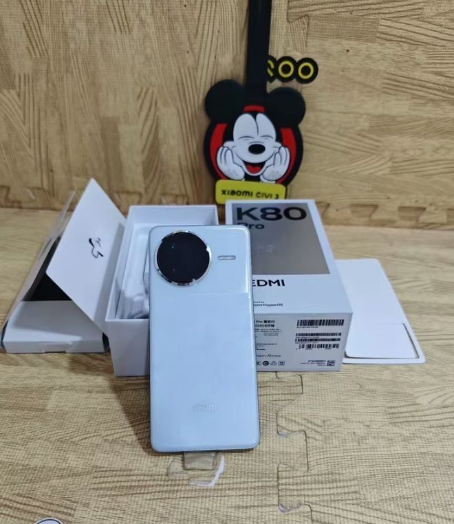 6000mAh+120W,2K屏幕+骁龙8至尊版,16GB+1TB顶配旗舰跌价721元