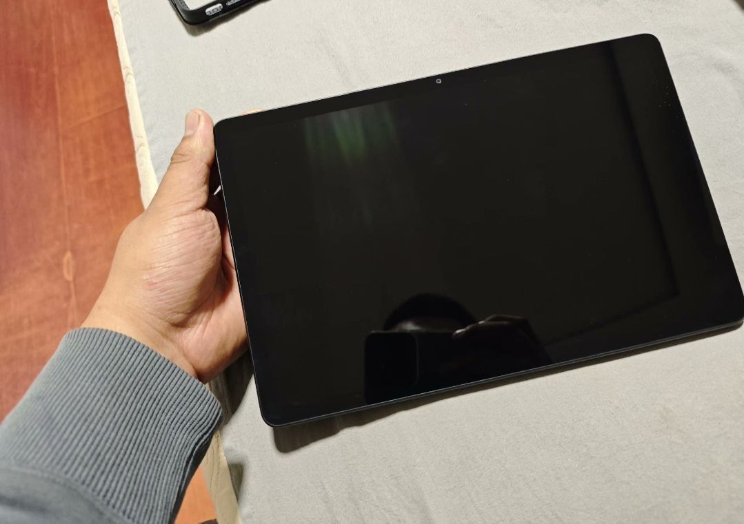 全新红米Pad SE体验，10英寸大屏追番和网课到底实不实用？