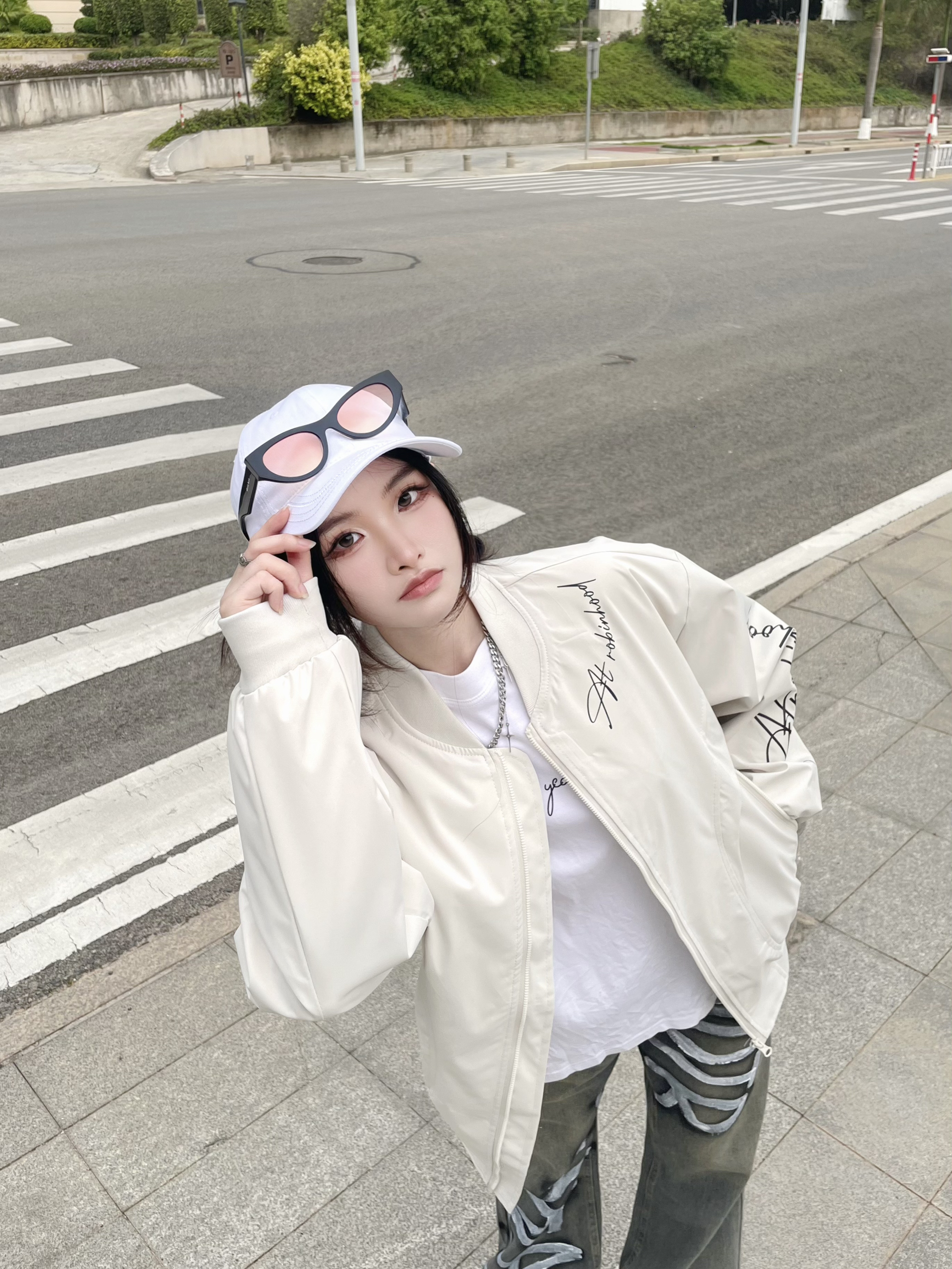 Oᴜᴛғɪᴛs*女生嘛～还是帅点好！🤍