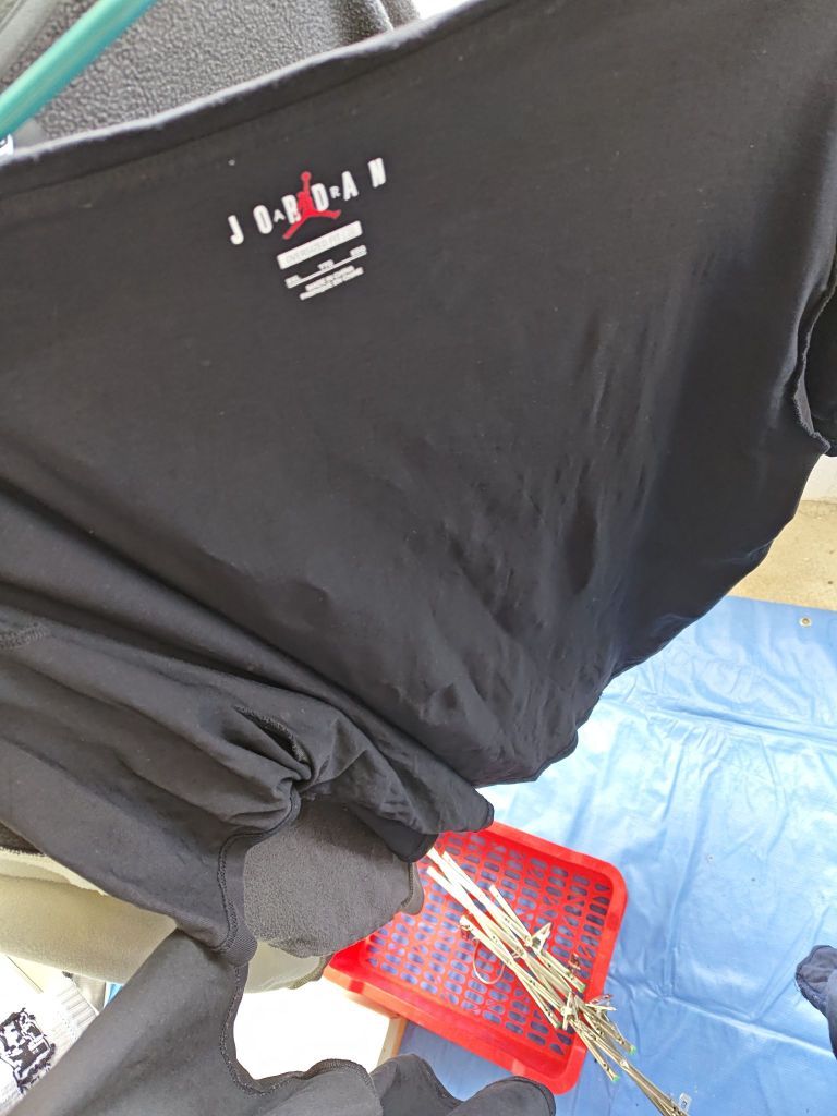 好穿，好看，很喜欢，非常美式