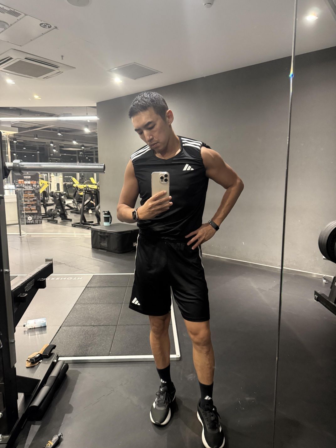 运动男孩必备！这套佩德里同款太帅了