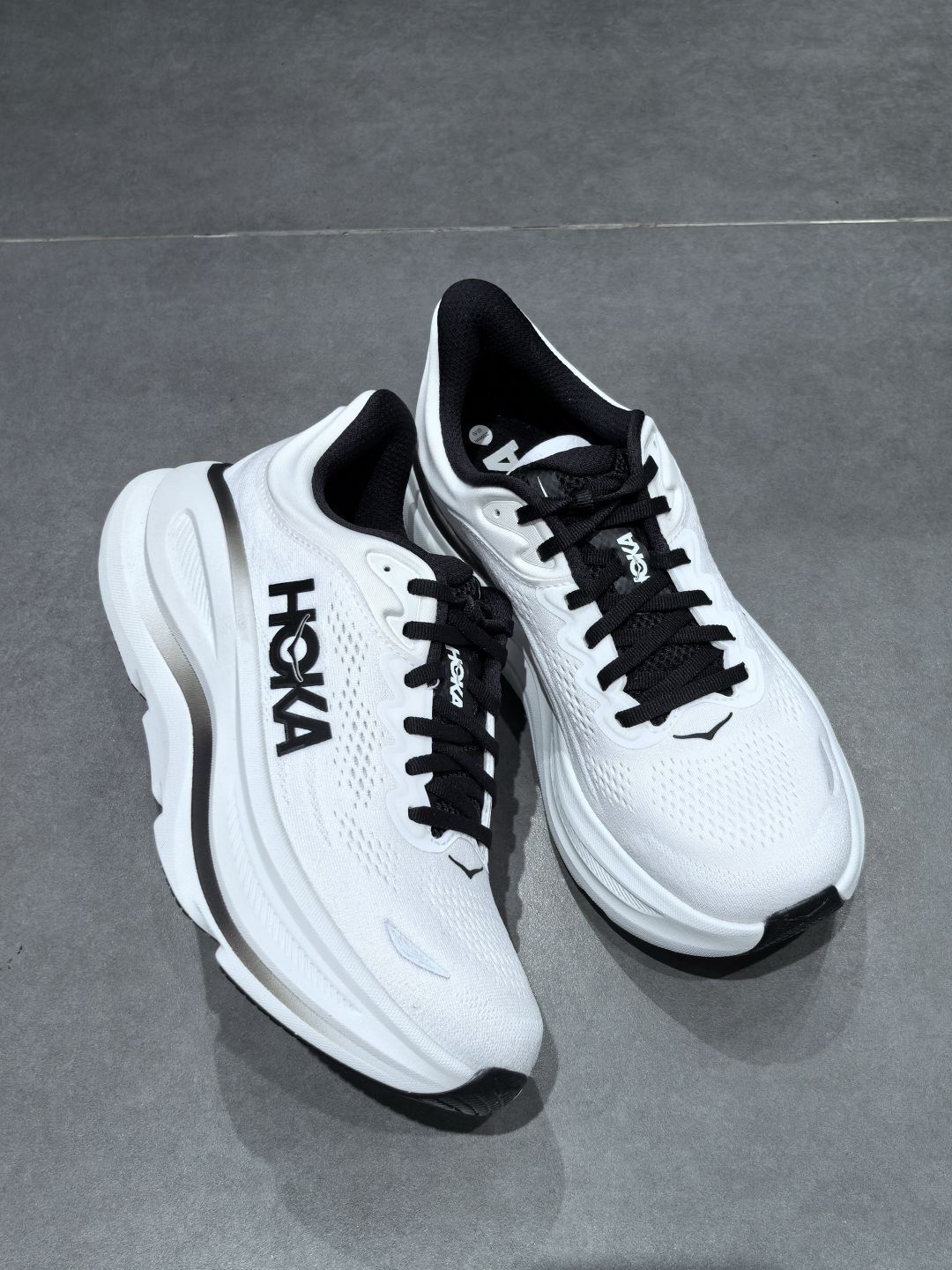 HOKA | 邦代9黑白色，百搭！