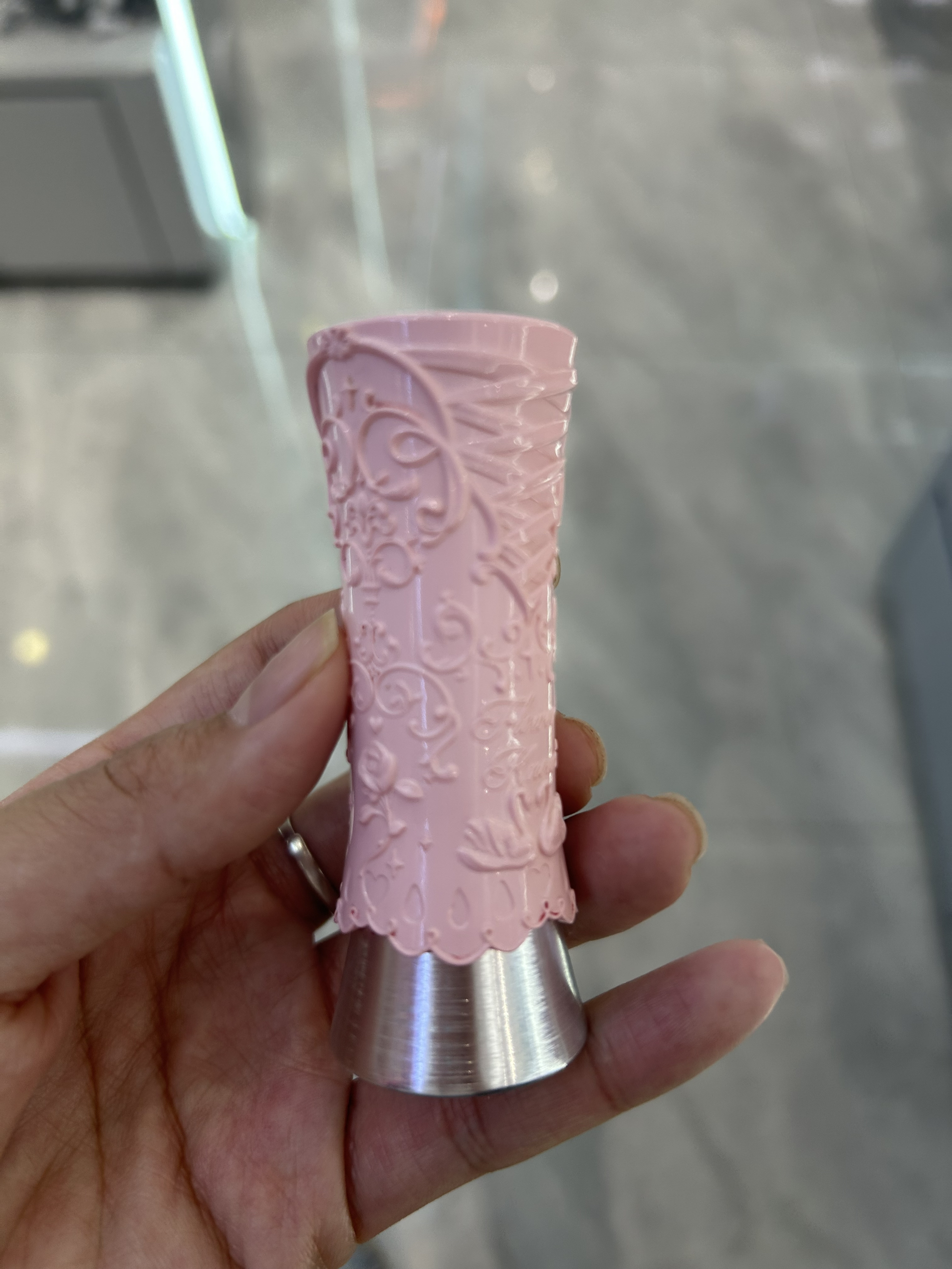 夏日唇釉推荐｜救命！这支花知晓芭蕾口红B01美到跺jio！！🌸