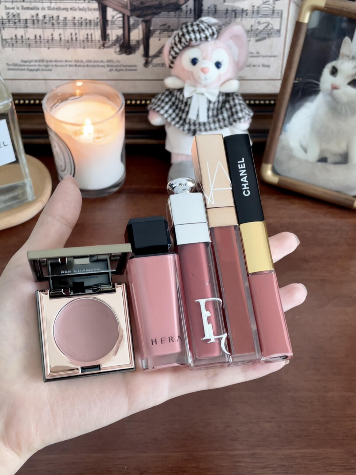 五支涂不腻的白桃乌龙奶茶色💄温柔淡颜感