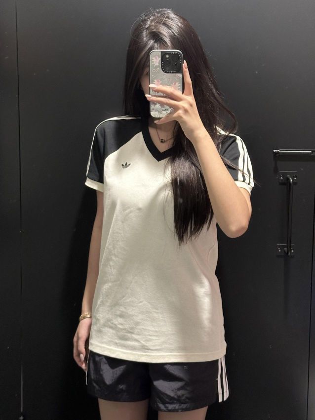 阿迪这件短袖也太舒服了吧