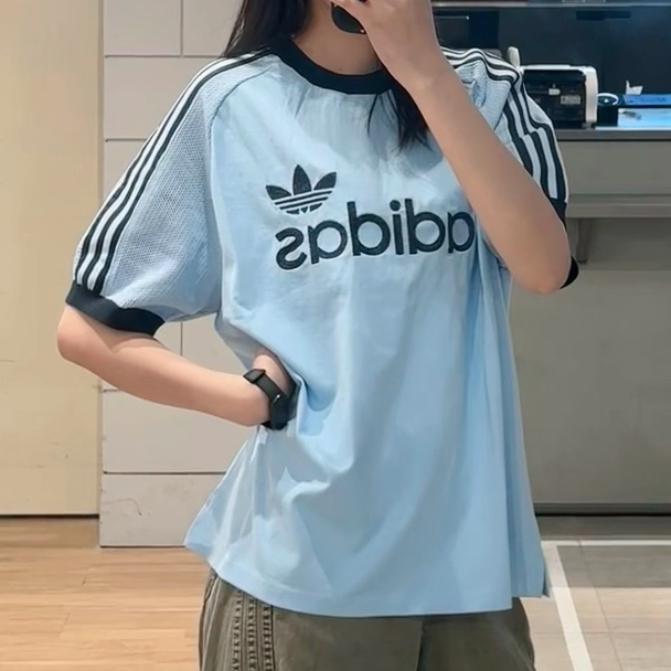 ❓三叶草女孩别错过！ADIDAS爆火baby蓝短袖开箱：透气黑科技+韩系奶油感，穿上秒变行走的冰薄荷