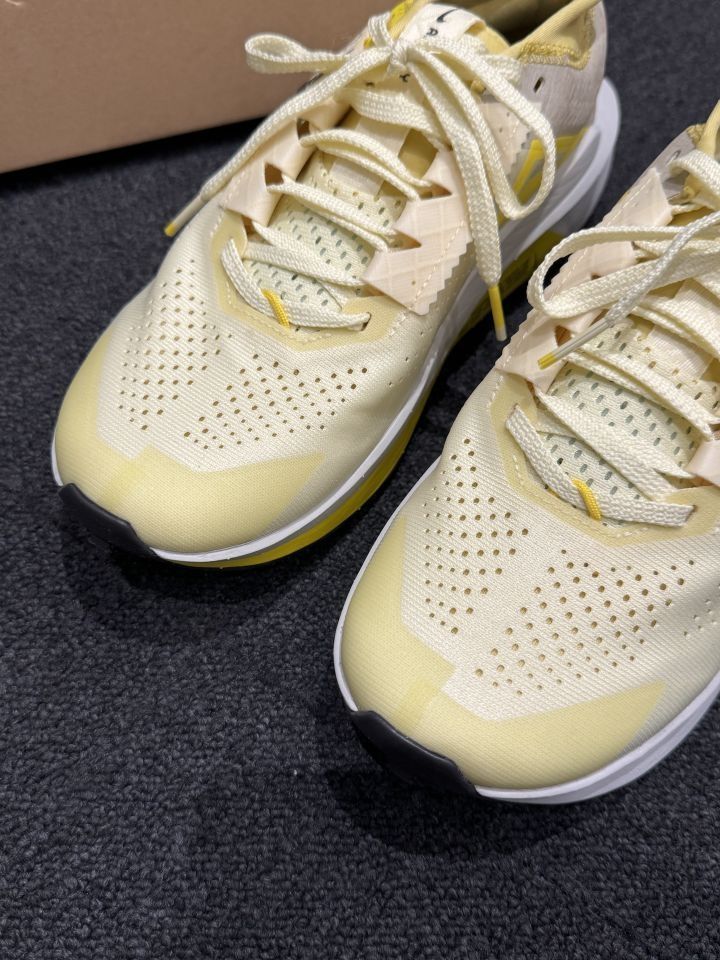 柠檬黄🍋🍋Nike zoomx zega