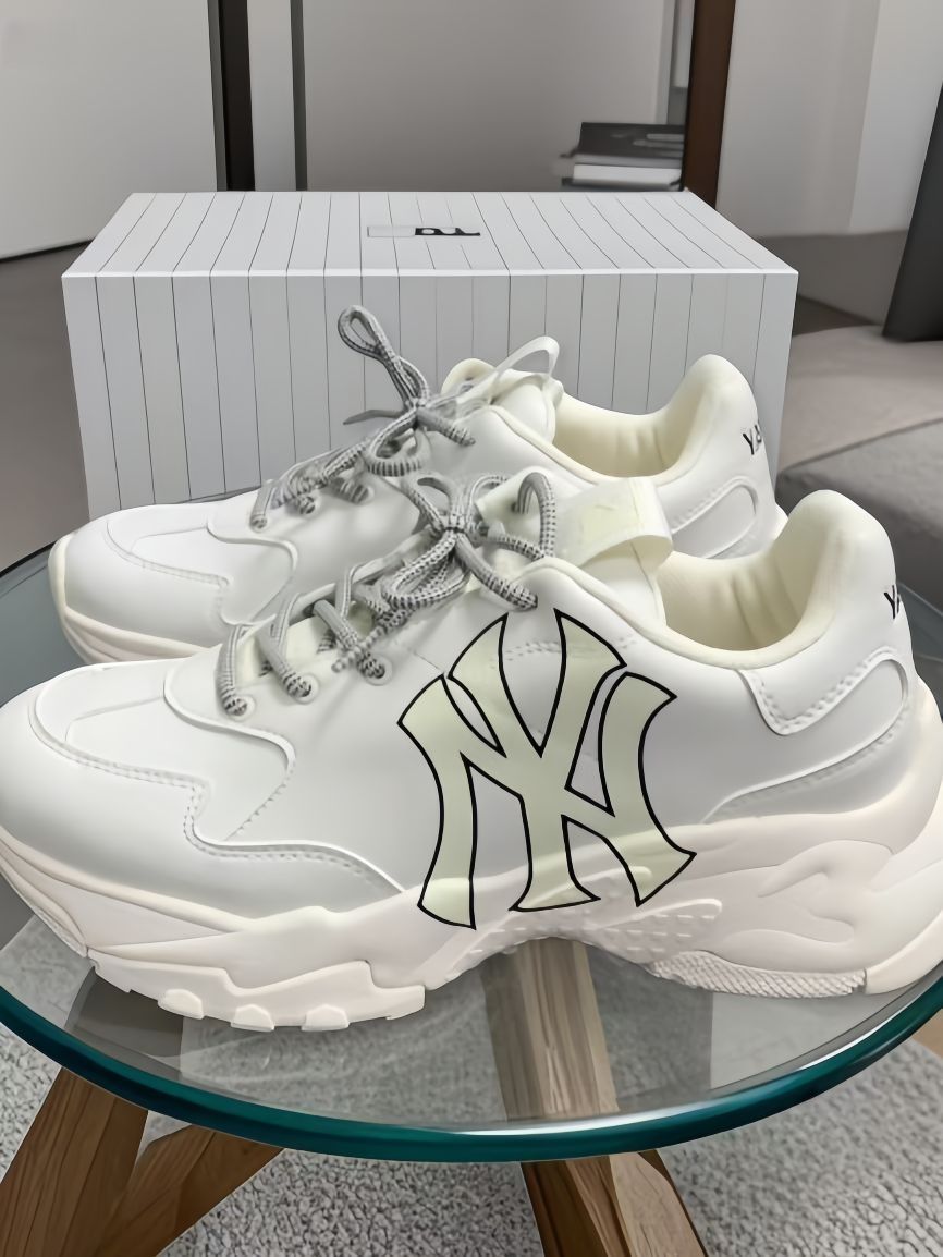 家人们，分享这双我超爱的鞋子