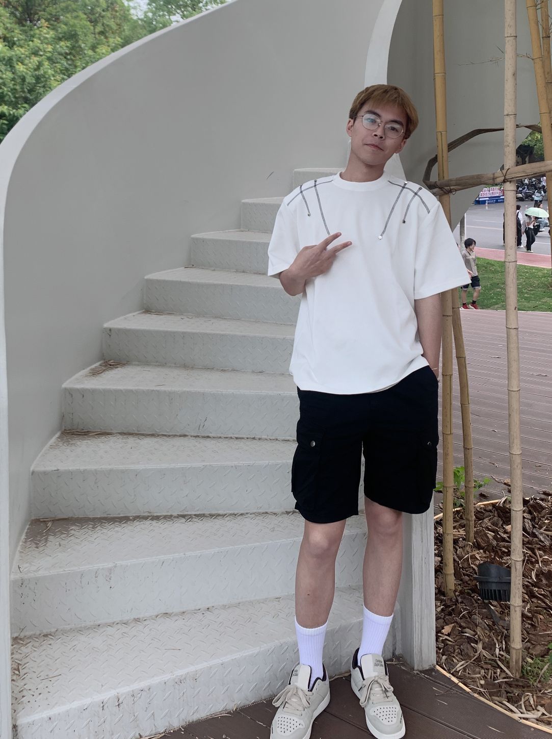 很喜欢这款袜子，上脚特别舒服，质量超级好