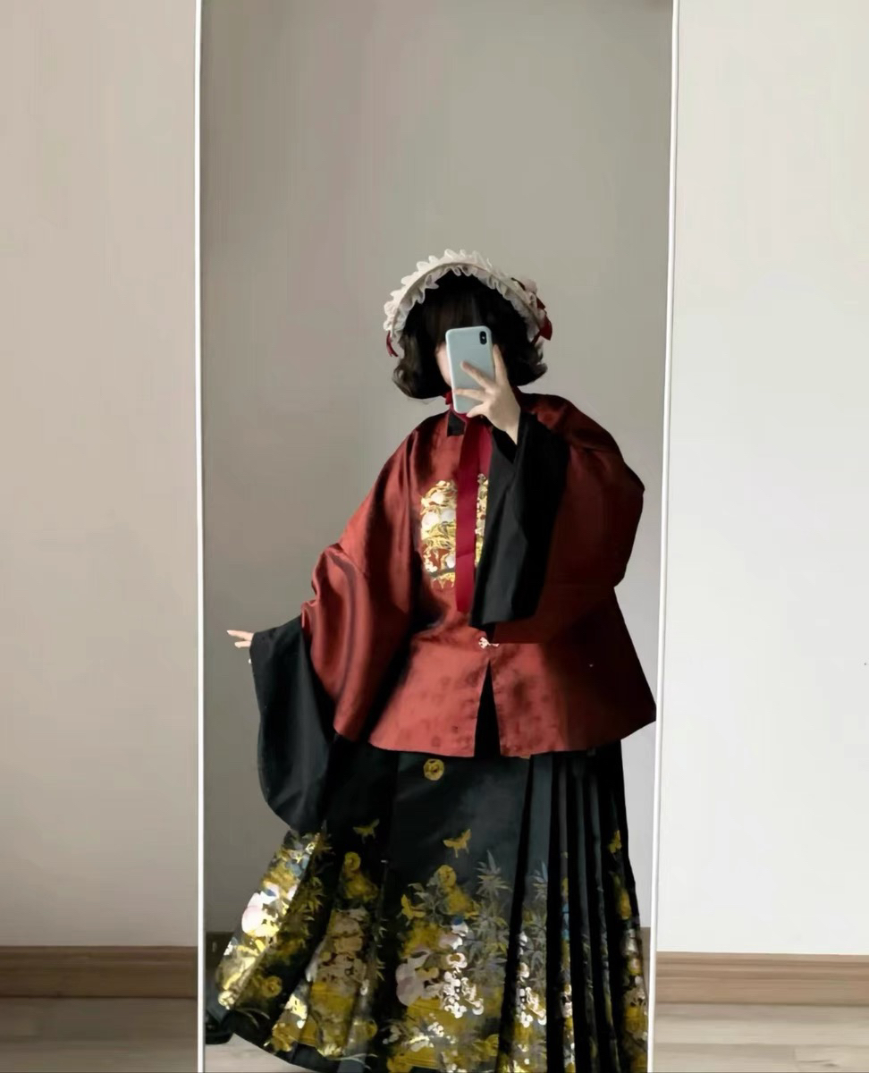 救命！这套汉服美到我心巴上了！