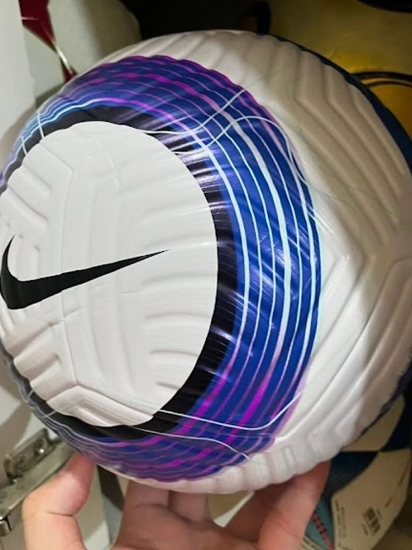 被我挖到室外实战神球 Nike足球封神！