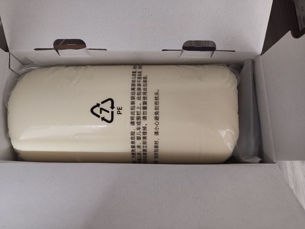 这款小米枕头太赞了！颗粒饱满均匀，高度适