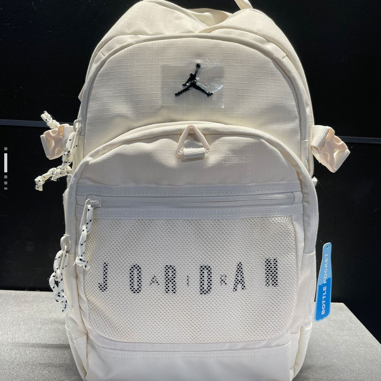 书包🎒不错