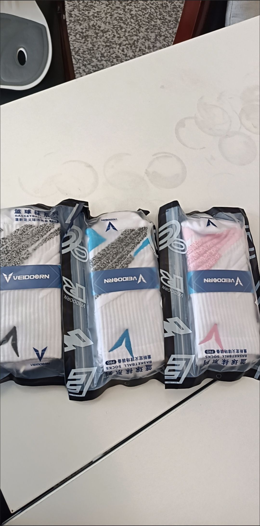 蓝球袜质量挺好，孩子挺喜欢的，下次还会再