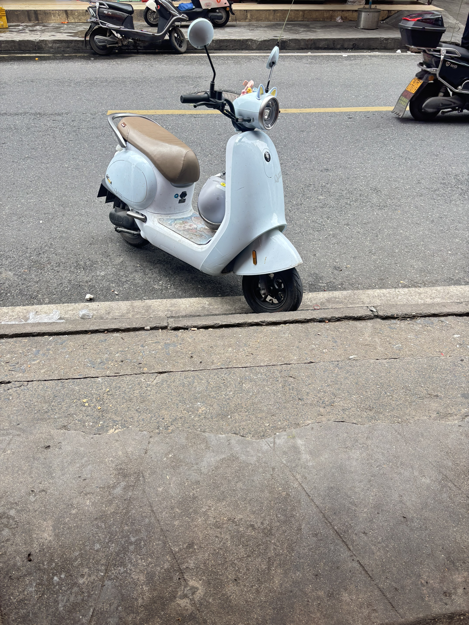 续航很好充满电一次可以日常骑行90公里上