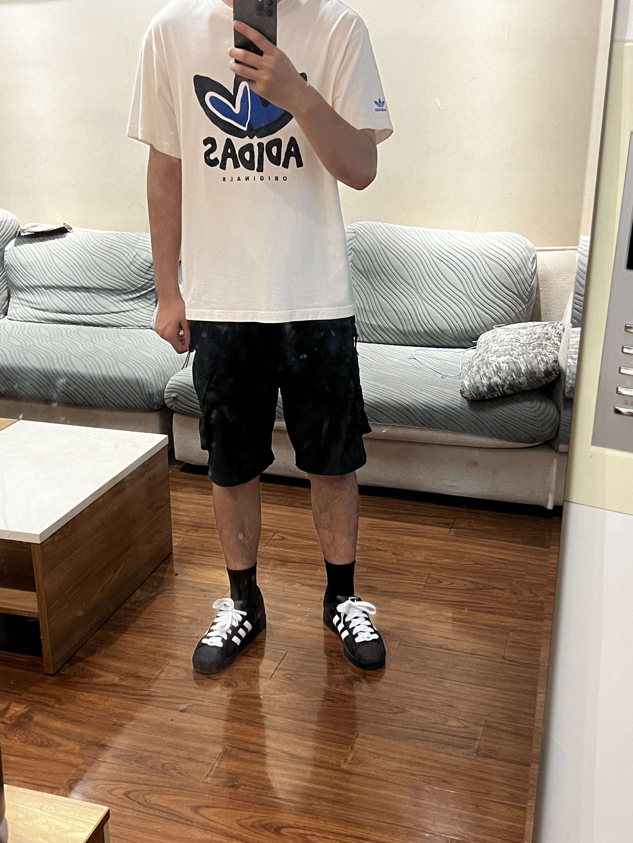 adidas短袖断货了