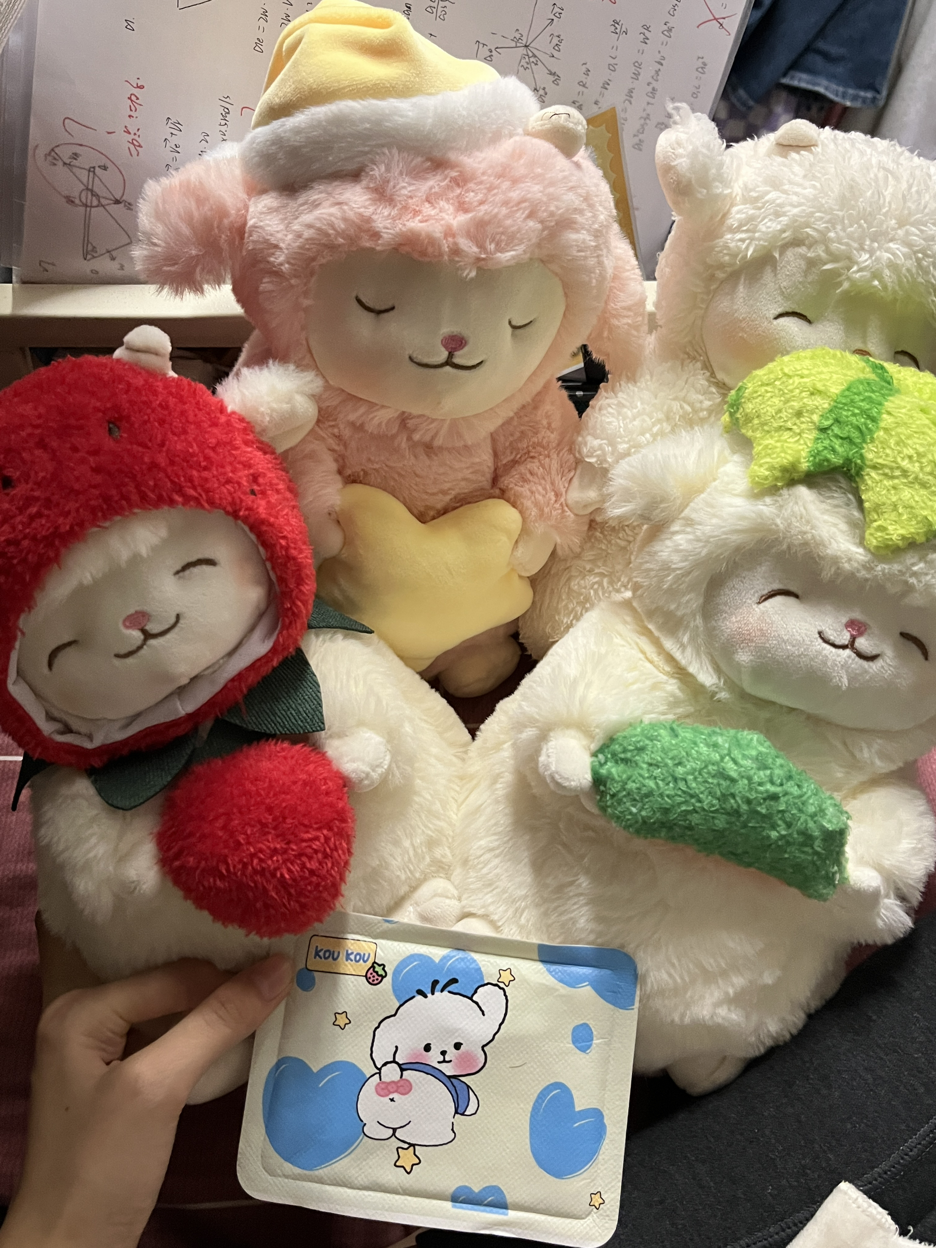 名创优品四小羊