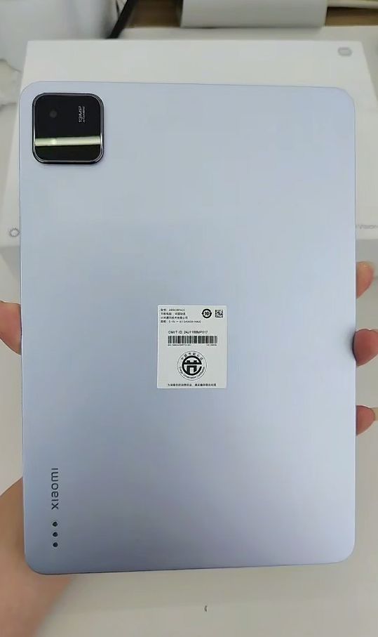 11寸平板谁家强？小米平板7这几处细节真给打工妹整明白了