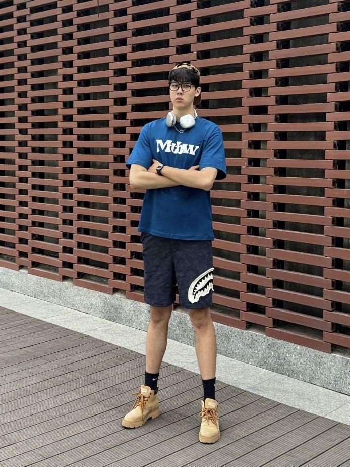 夏日多巴胺🟡🔵假期出游这身Get少年感！