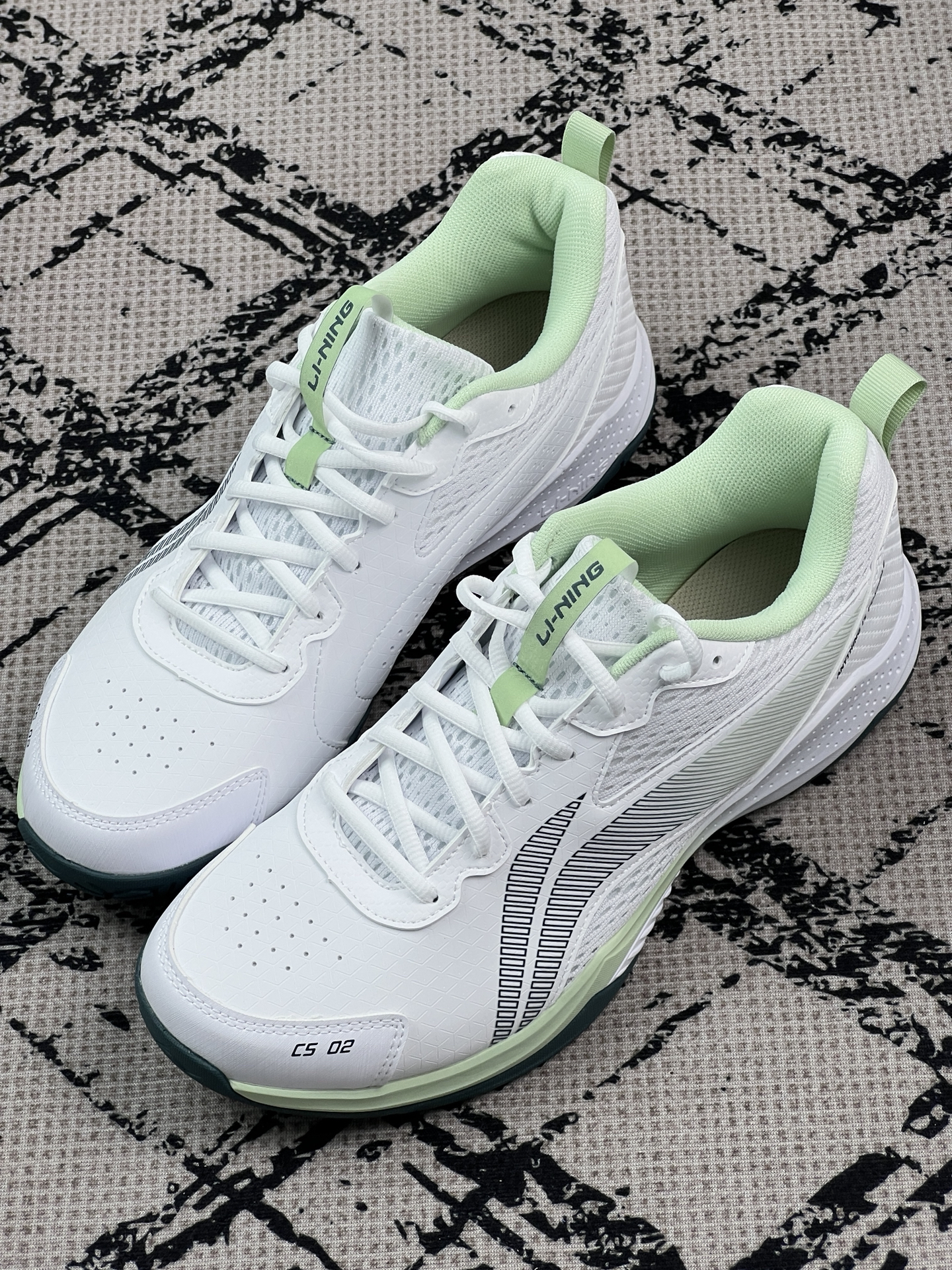 夏日清新李宁🏸我先替羽球人穿上了～💚