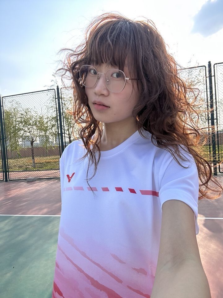 放学一起打羽毛球嘛🏸！