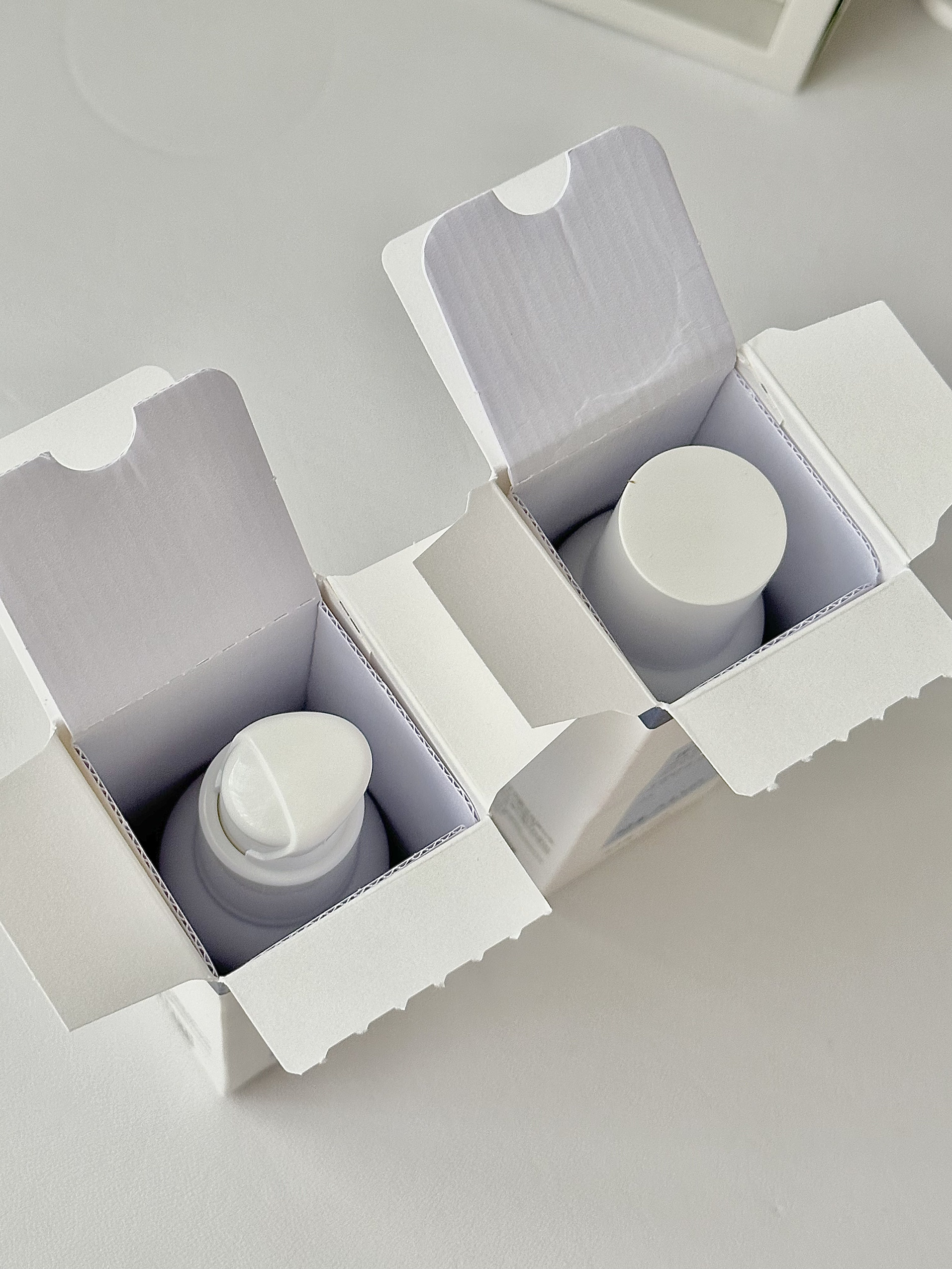 油皮清爽过夏天就靠这套水乳了！