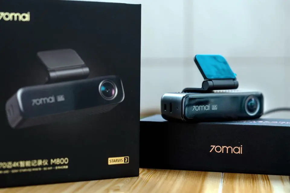 纤毫毕现,油车升级哨兵功能——70迈行车记录仪M800