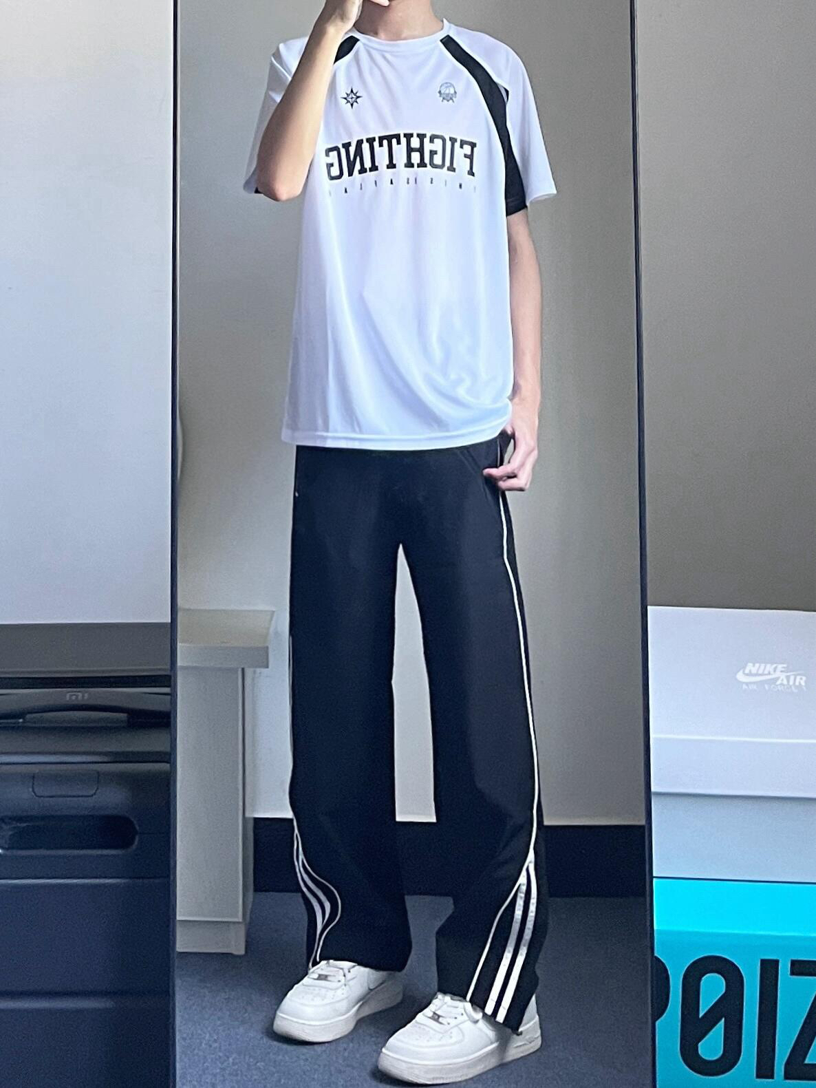 这一身干净又清爽🙋