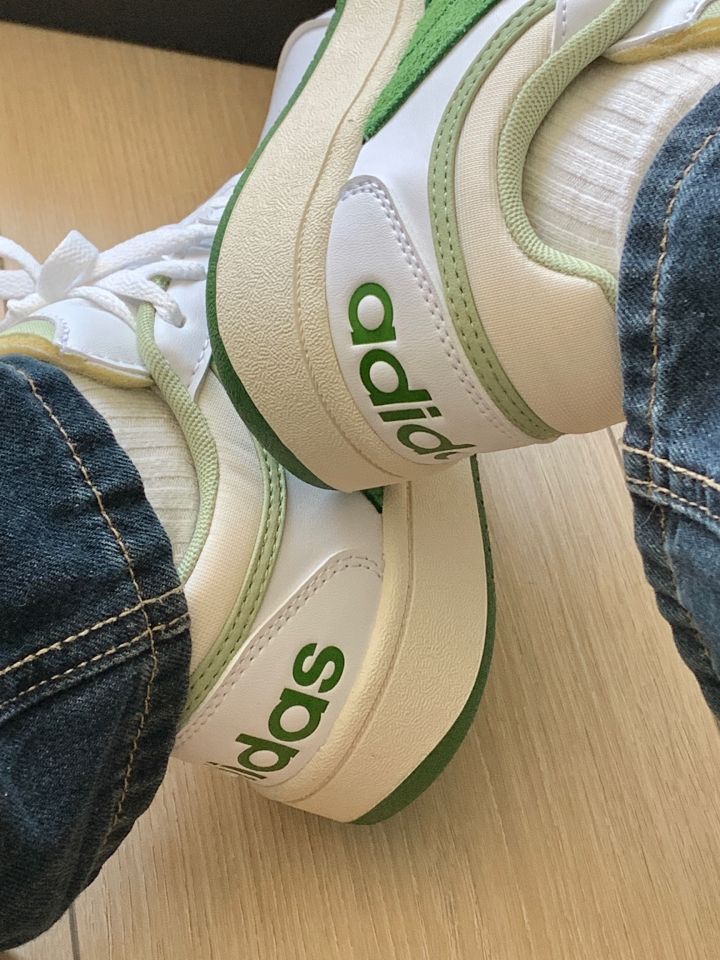 🍃这双阿迪满足我所有期待！！很难不爱！