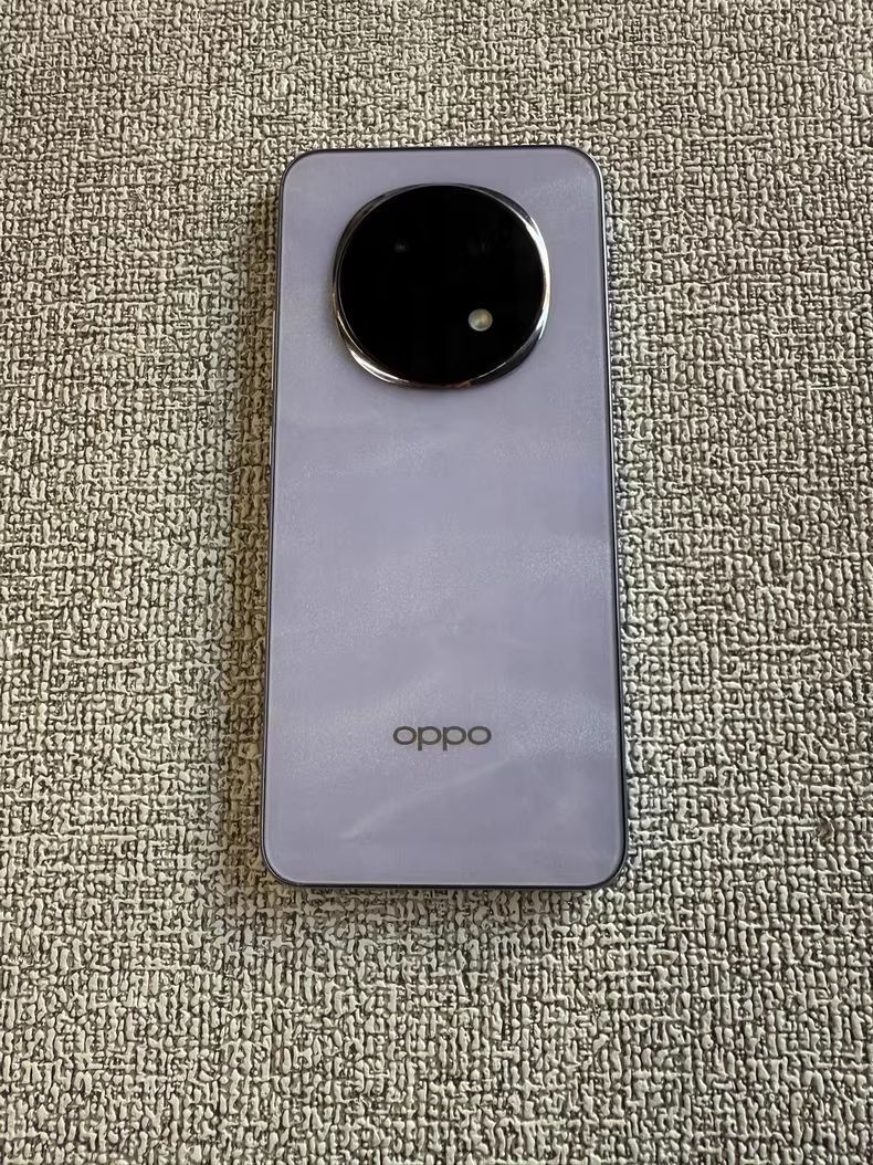 OPPO A5 Pro从1999元跌至1359元