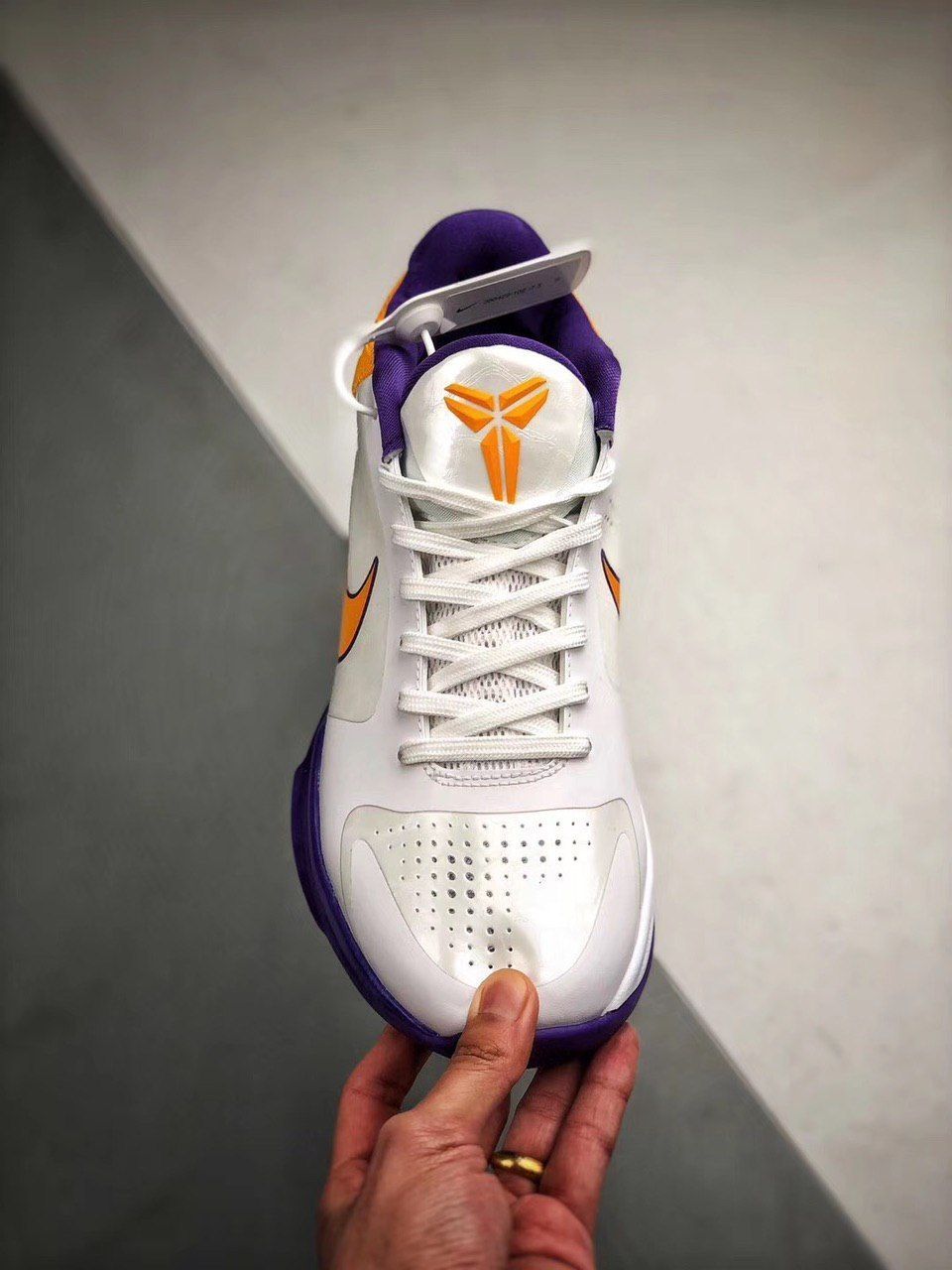 NIKE ZOOM KOBE 5 PROTRO