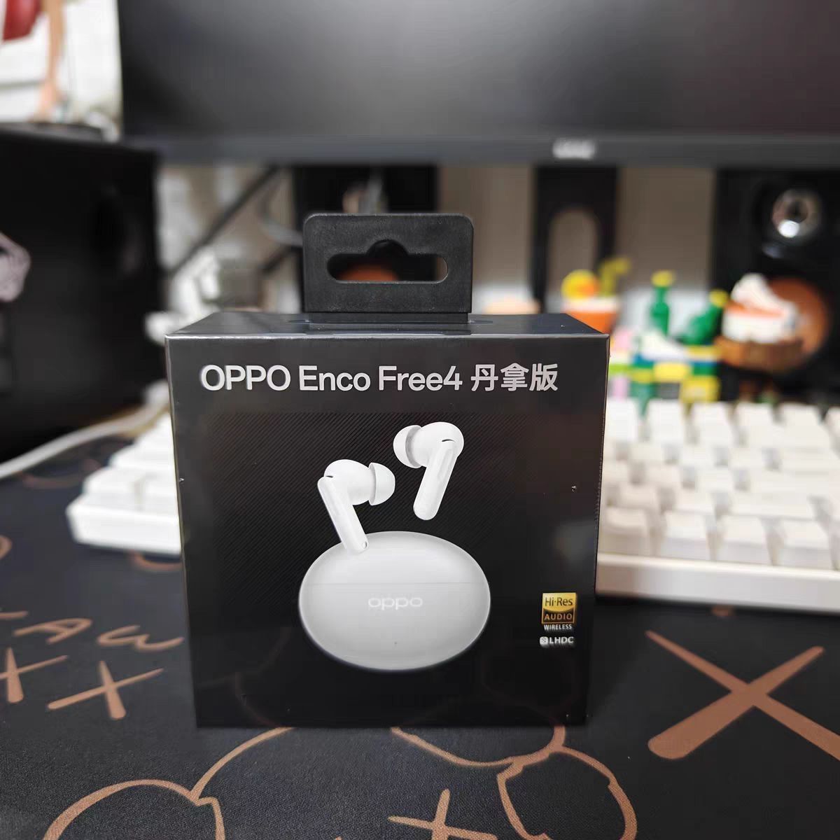 《OPPO Enco Free4深度测评：从佩戴到降噪再到音质，这才是真无线耳机的“六边形战士”》