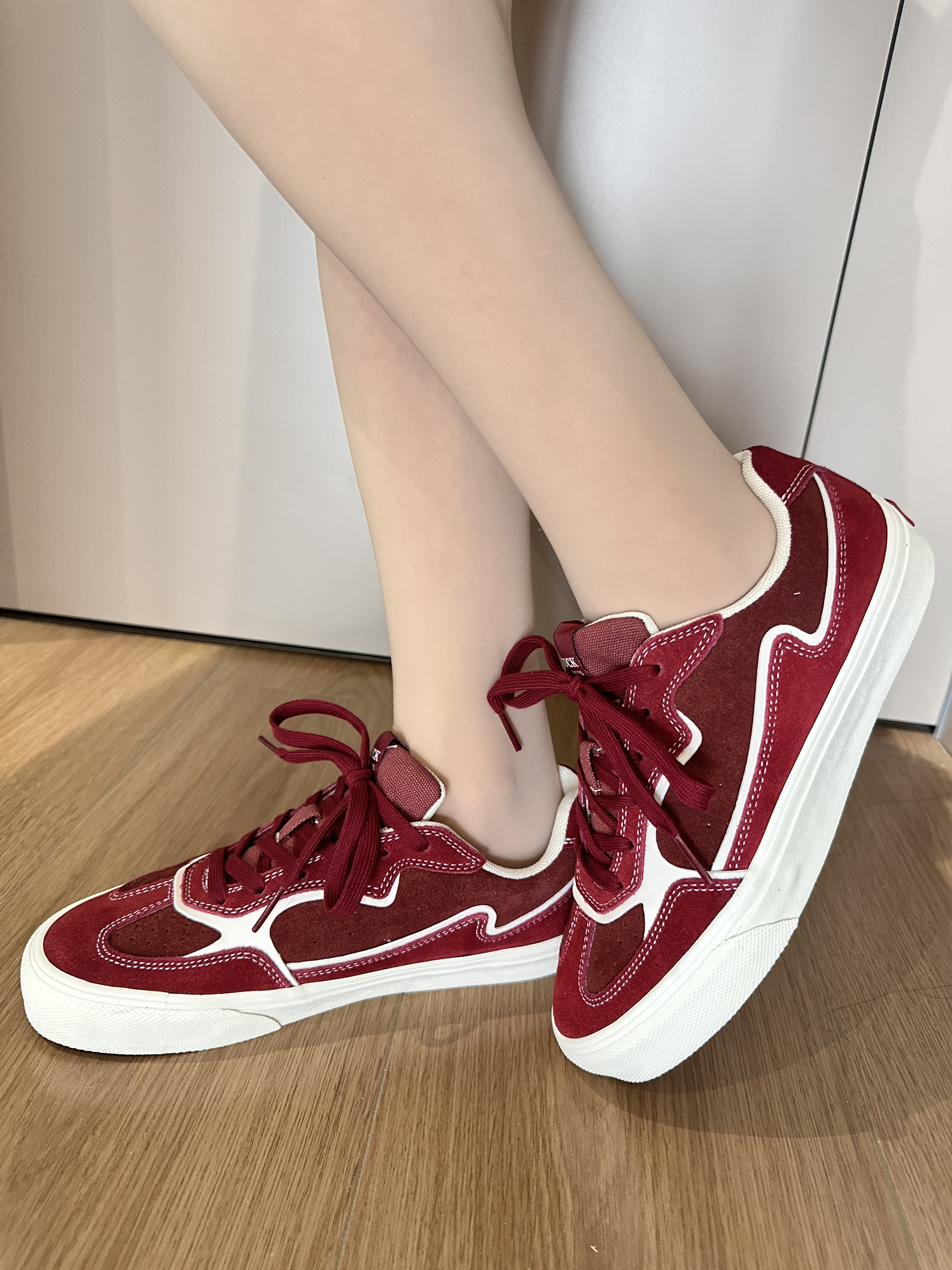 酒红色真的好耐看