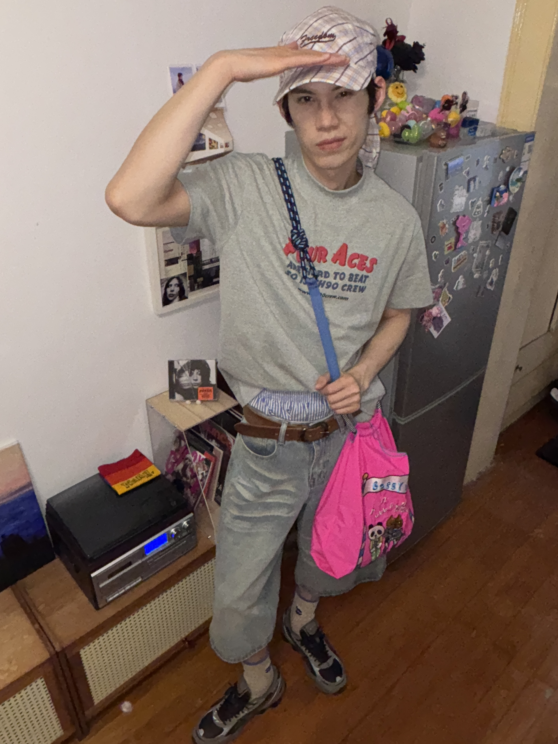一套可以在东南亚转机的ootd