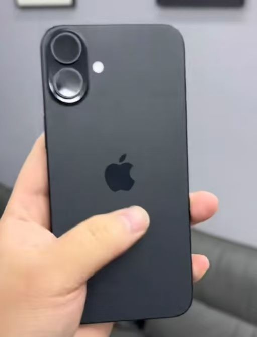 苹果史上最大降价！A18芯片+27小时续航，5299的iPhone16 Plus真香