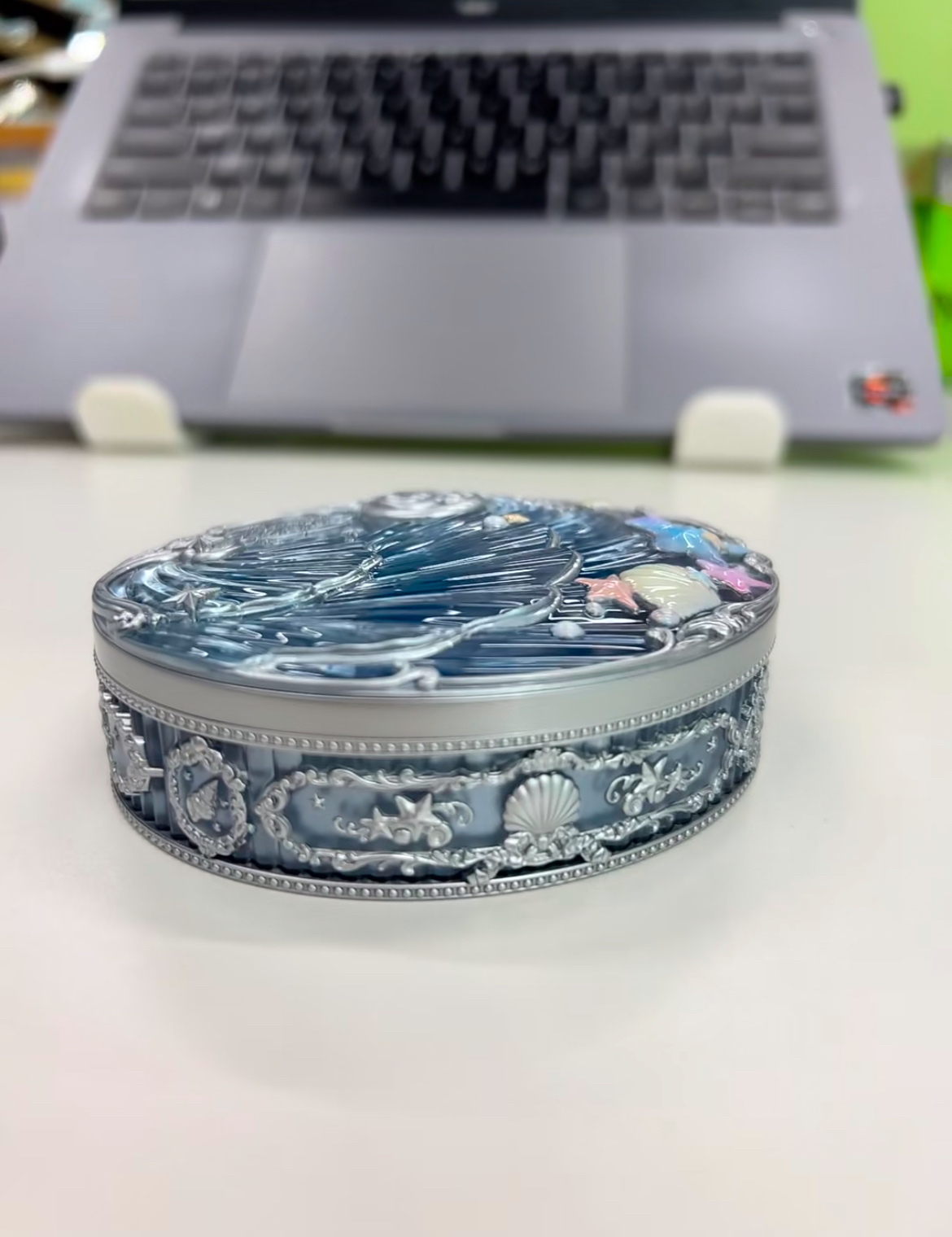 花知晓这次居然是粉饼和唇蜜惊艳我