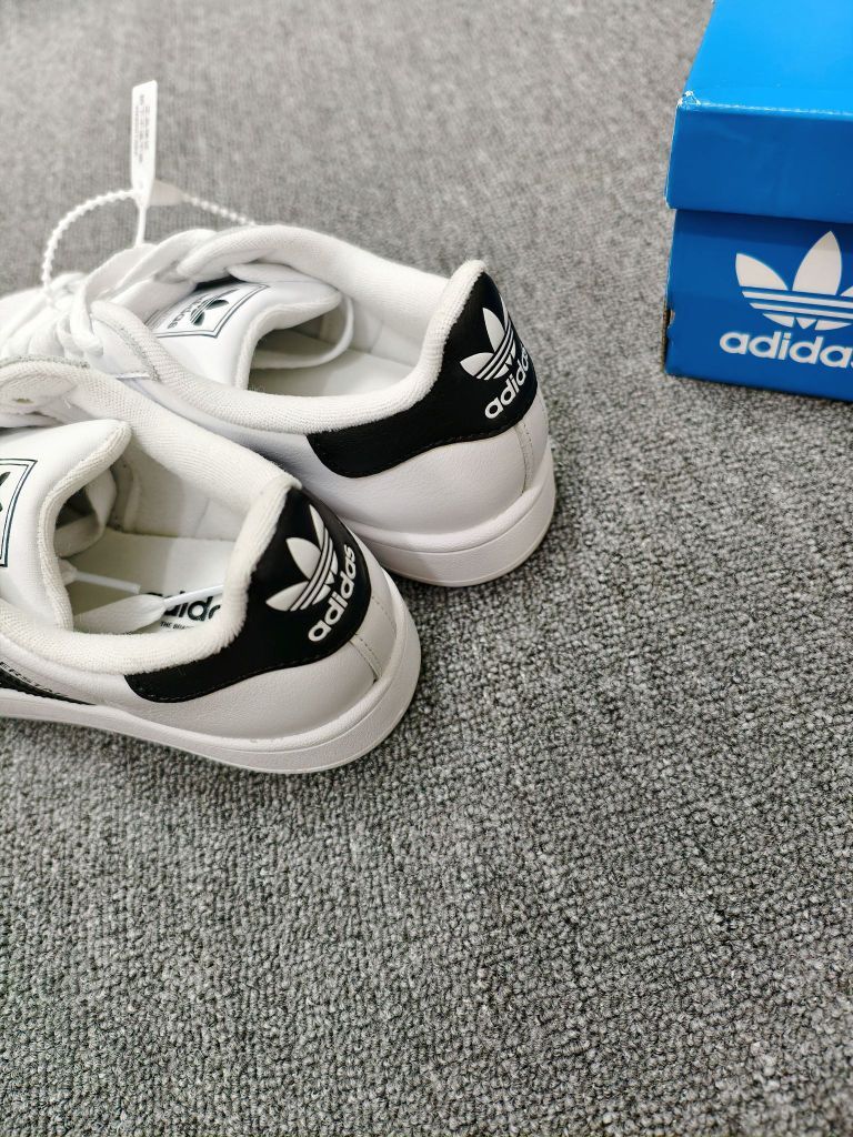 万能百搭小白鞋👟有这双就够啦😁