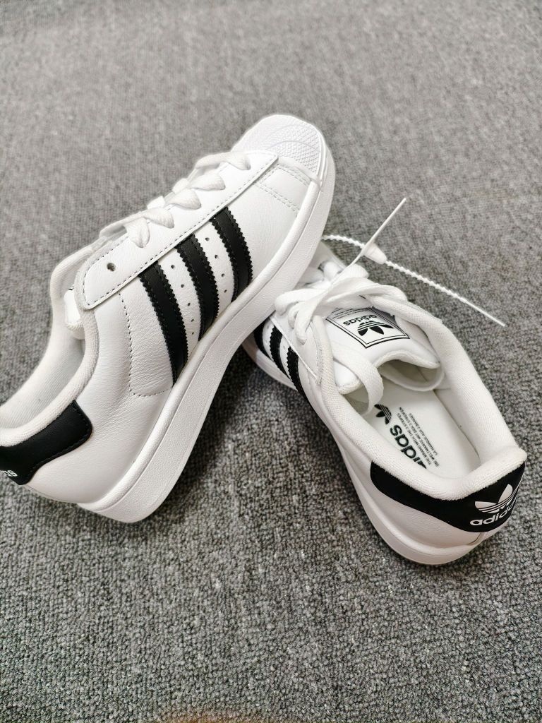 万能百搭小白鞋👟有这双就够啦😁