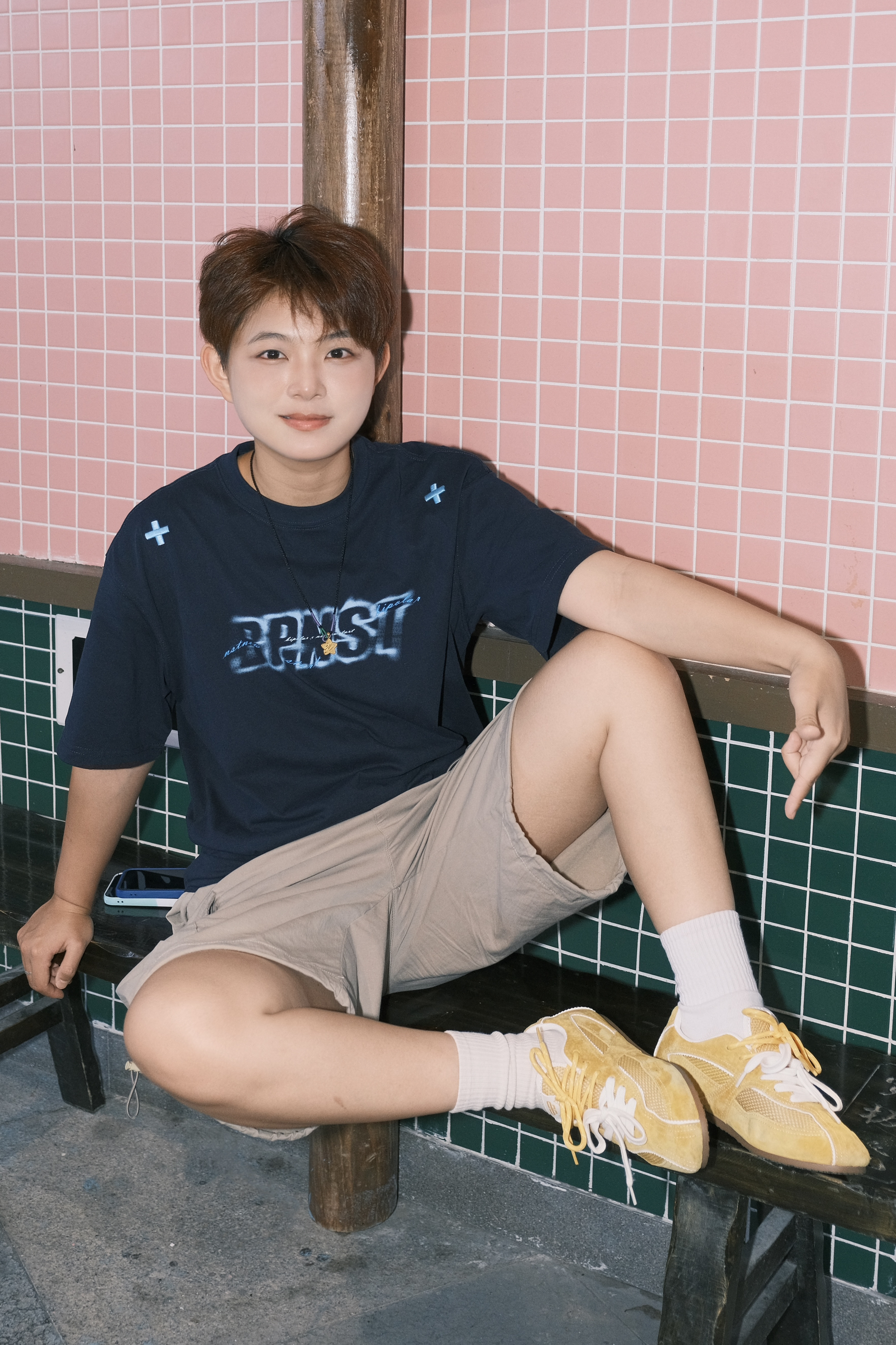 发现宝藏黄鞋！搭 T 恤短裤秒变松弛感大佬