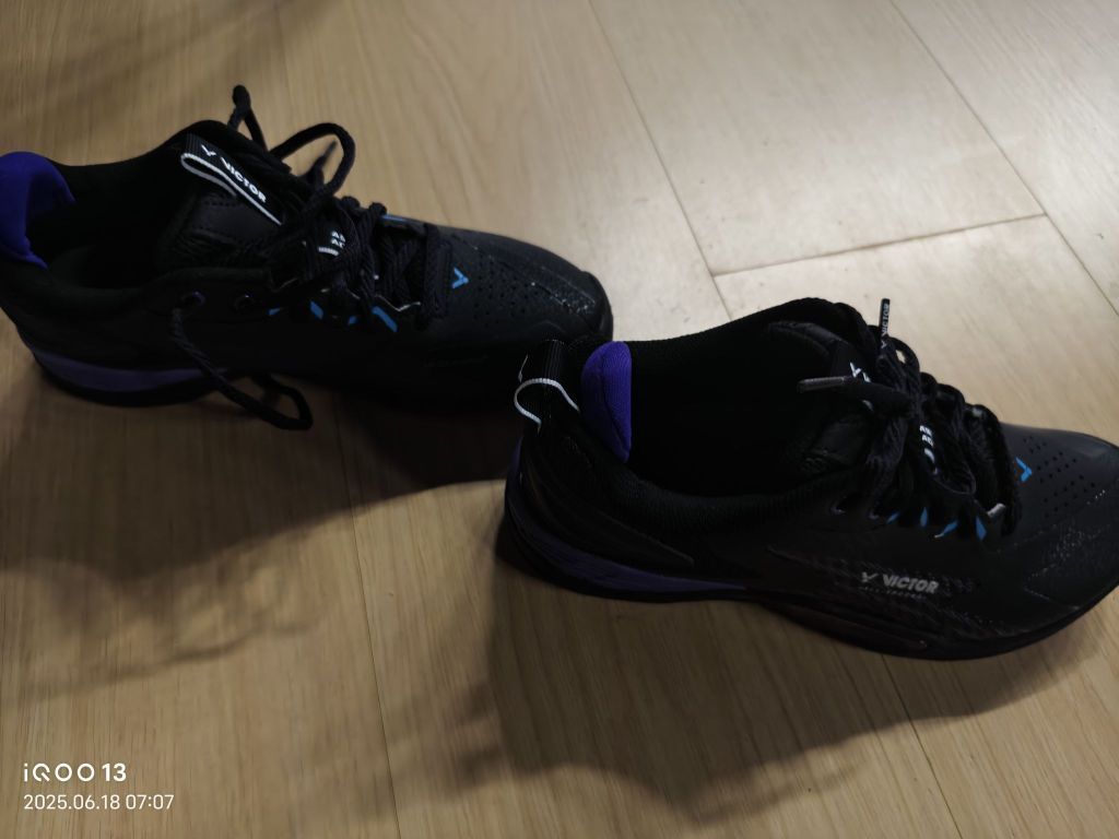 👟球鞋名称：

📌是否偏码【偏大/不偏码