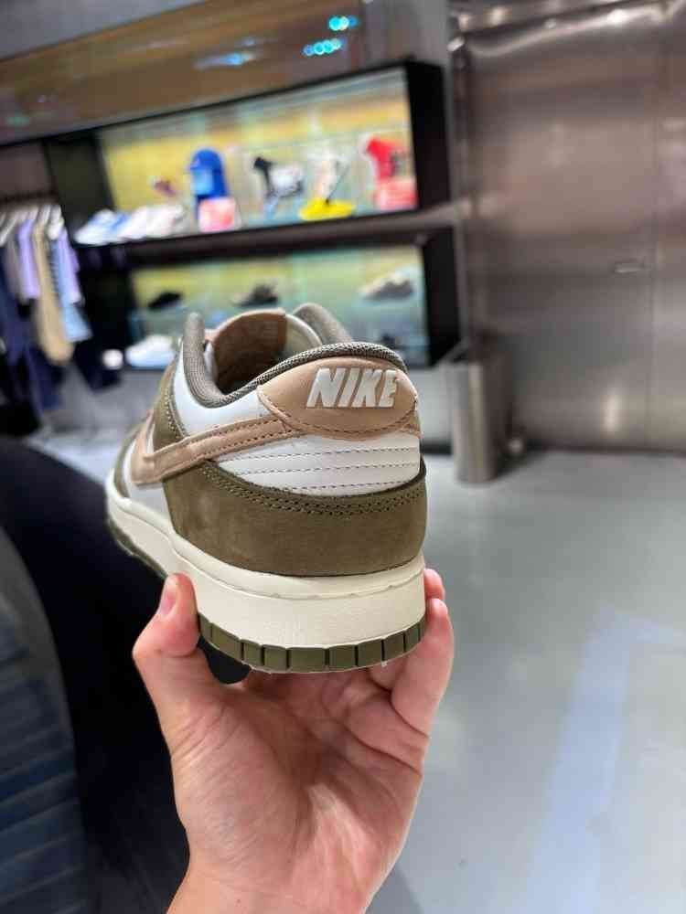 Nike DUNK LOW RETRO杀疯了！低帮神鞋耐磨到炸，复古街头感直接拉满👟