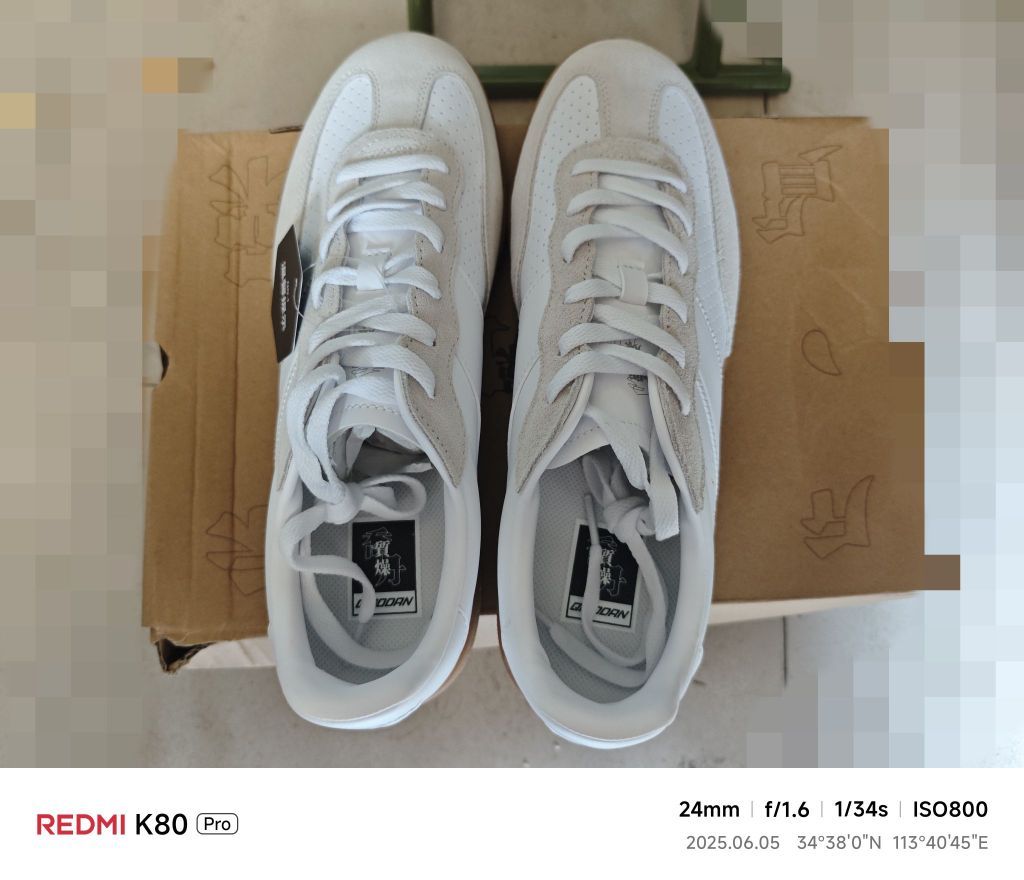 🛒好物名称：
🤔推荐理由：好穿，鞋子比较