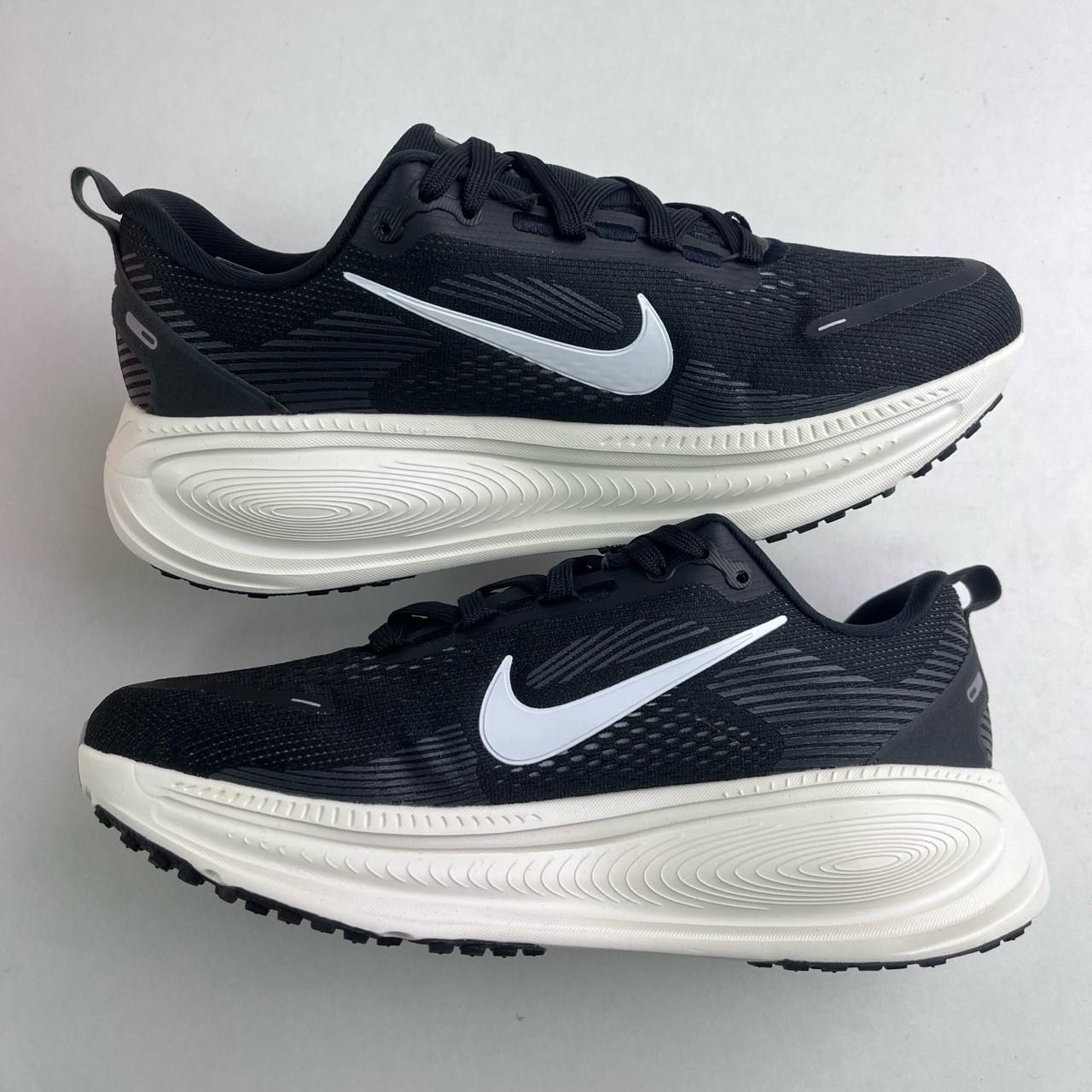 Nike Air Zoom Vomero 18