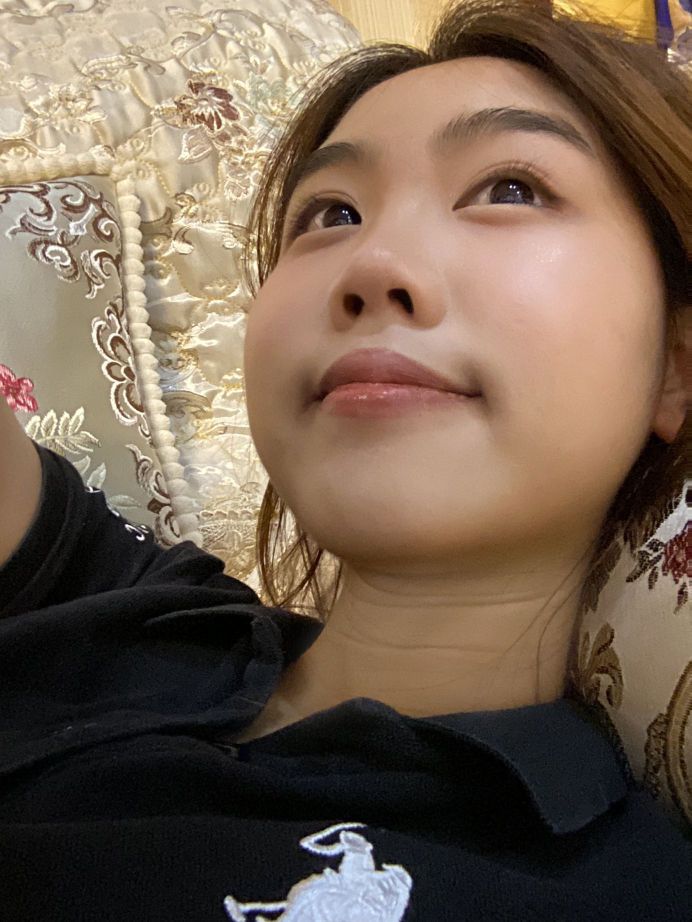 彩塘粉底液你……
